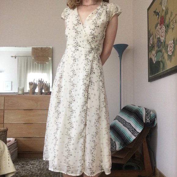 🧿 Urban Outfitters Wrap Dress - Picture 1 of 8